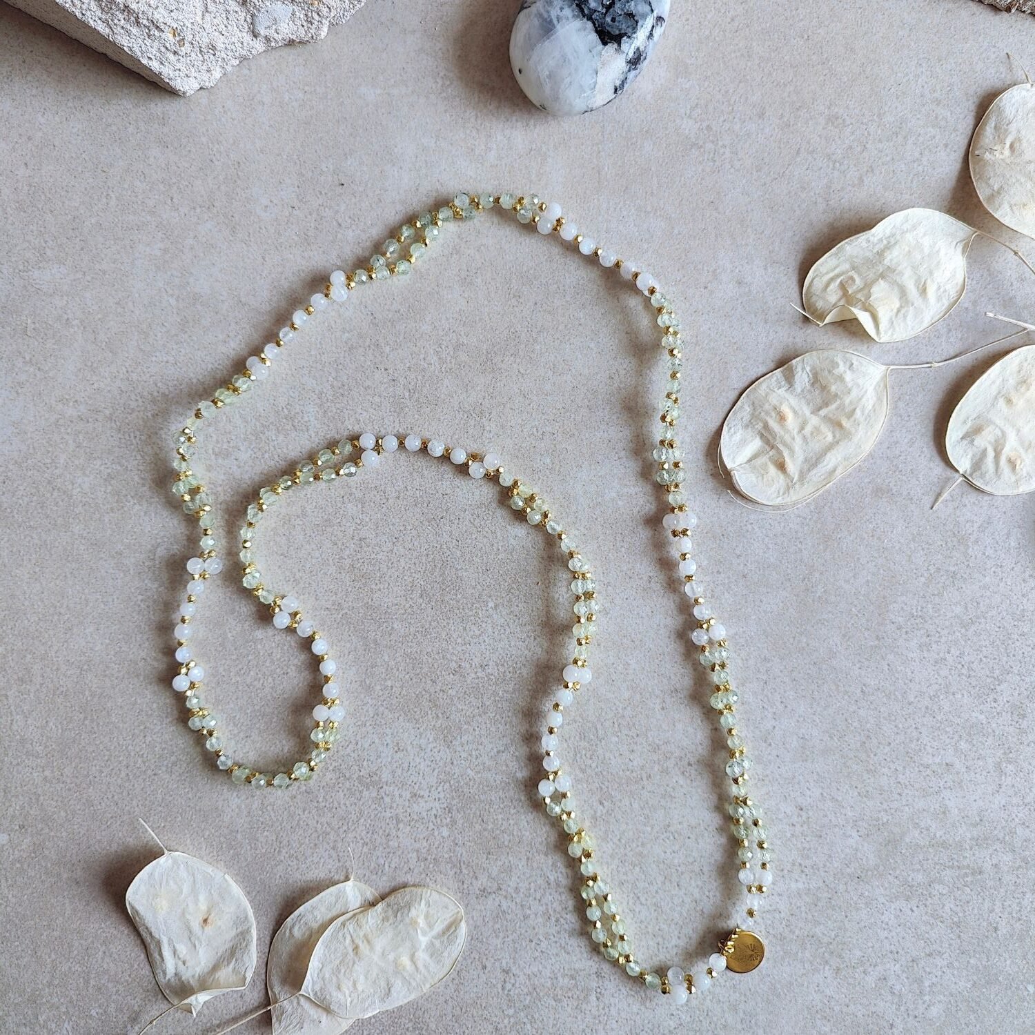 STUDIO-NAIONA-NEW-HORIZONS-Tantric-Necklace_Titelbild