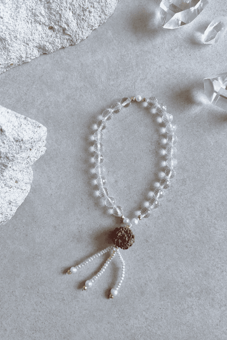 ŚRĪ DEVĪ Quarter-Mala by Carla Kuhlmann x STUDIO NAIONA – Bild 3